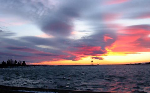 Interesting sunset on the Lake (Superior)